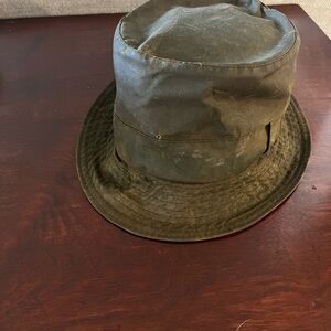 Women’s Barbour Vintage Oiled cotton wax Green Bucket Hat